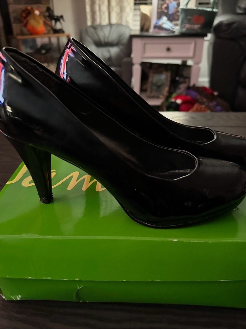 Sam & Libby black patent leather platform pumps 8.5